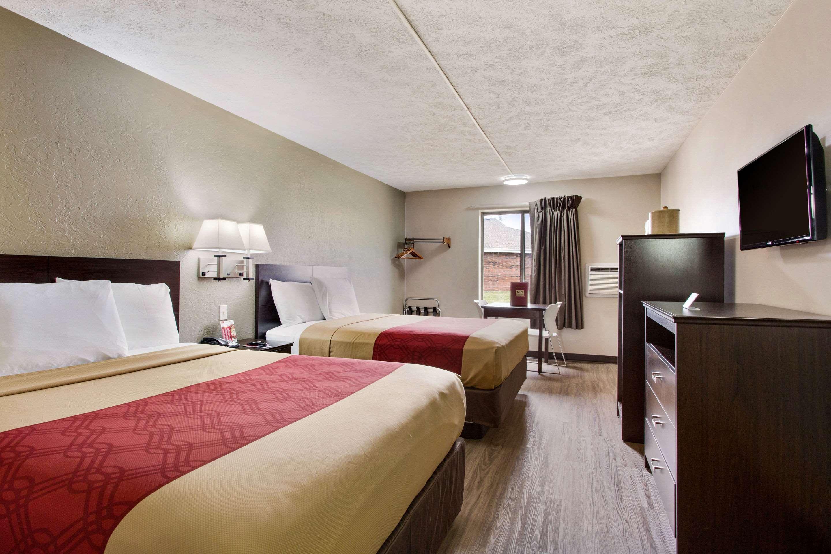 Red Lion Inn & Suites Olathe Kansas City Εξωτερικό φωτογραφία