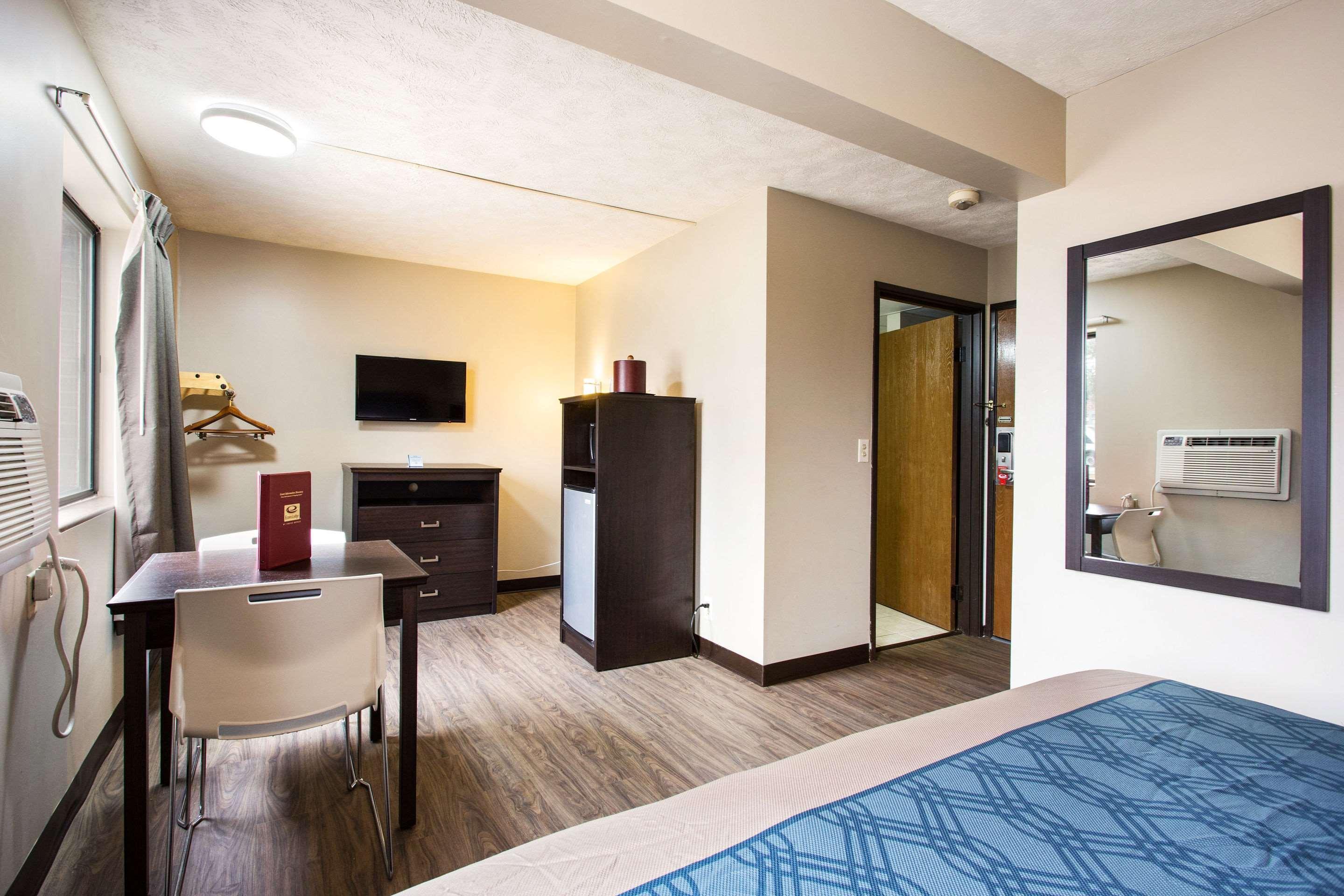 Red Lion Inn & Suites Olathe Kansas City Εξωτερικό φωτογραφία