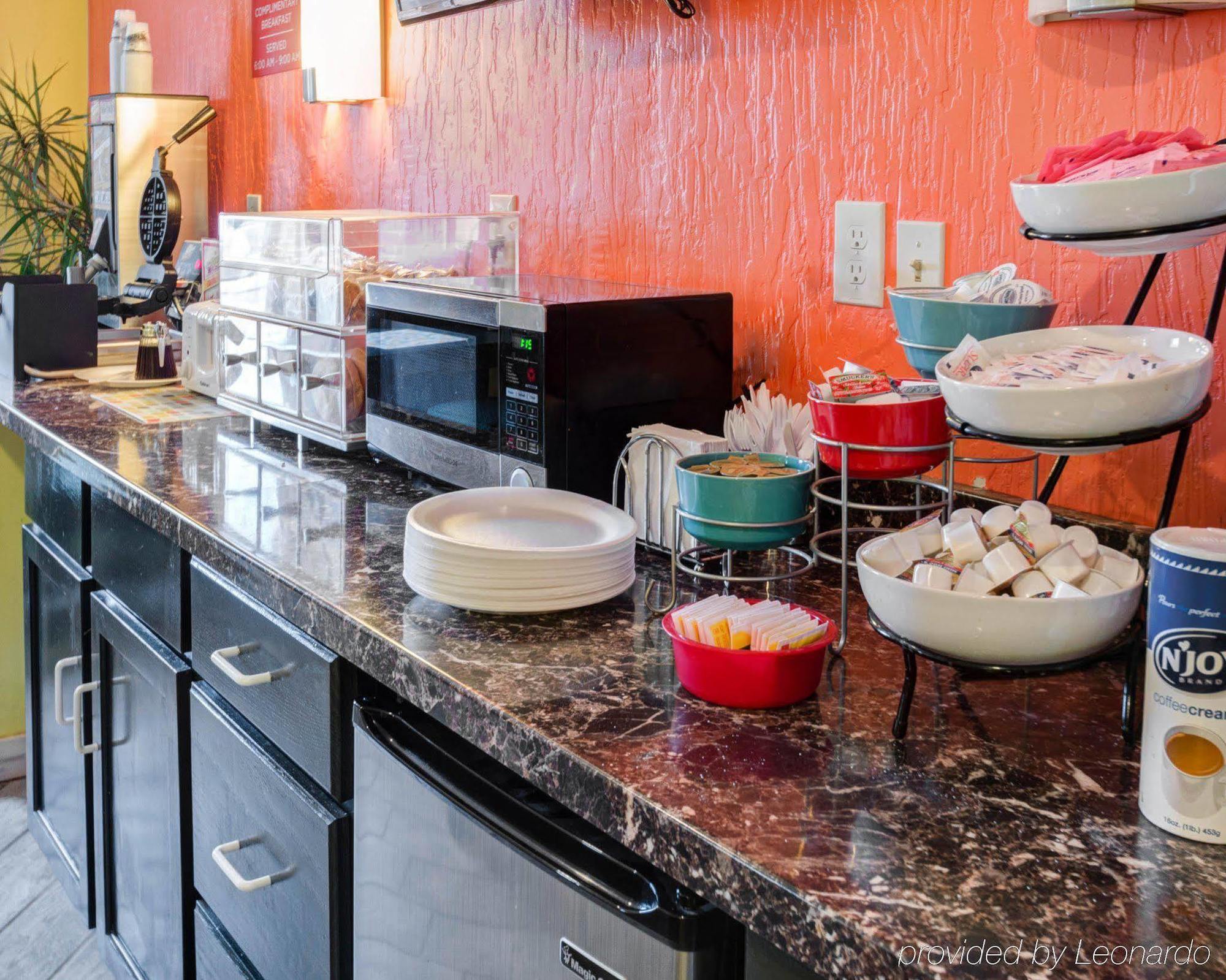 Red Lion Inn & Suites Olathe Kansas City Εξωτερικό φωτογραφία