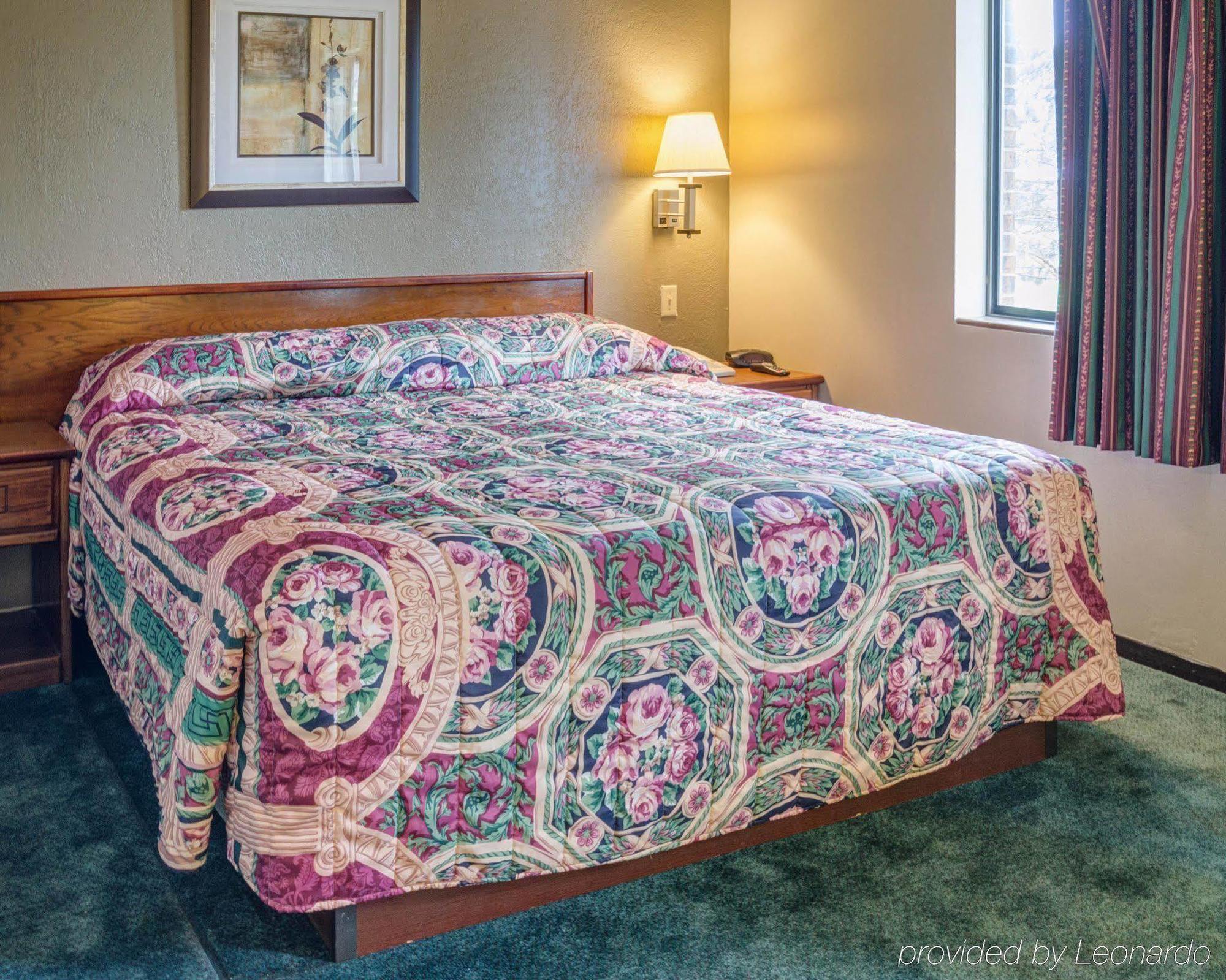 Red Lion Inn & Suites Olathe Kansas City Εξωτερικό φωτογραφία