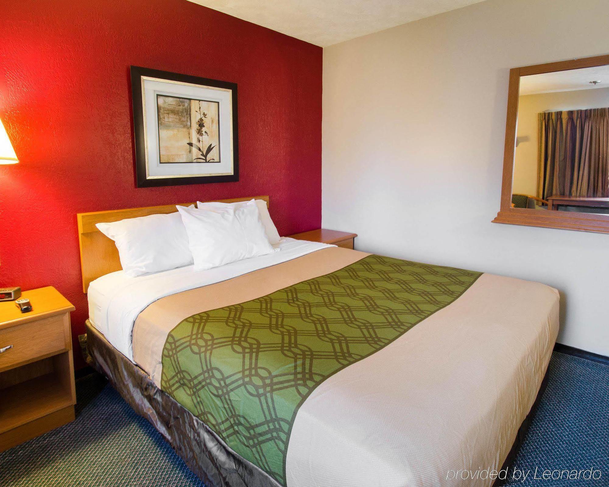 Red Lion Inn & Suites Olathe Kansas City Εξωτερικό φωτογραφία